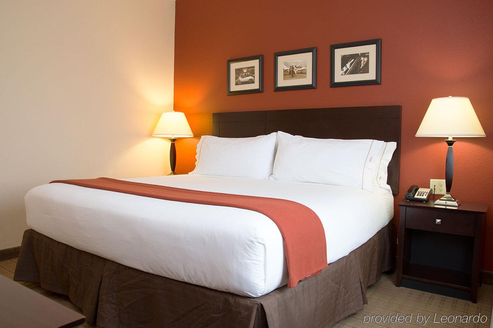 Holiday Inn Express & Suites East Wichita I-35 Andover By Ihg Εξωτερικό φωτογραφία