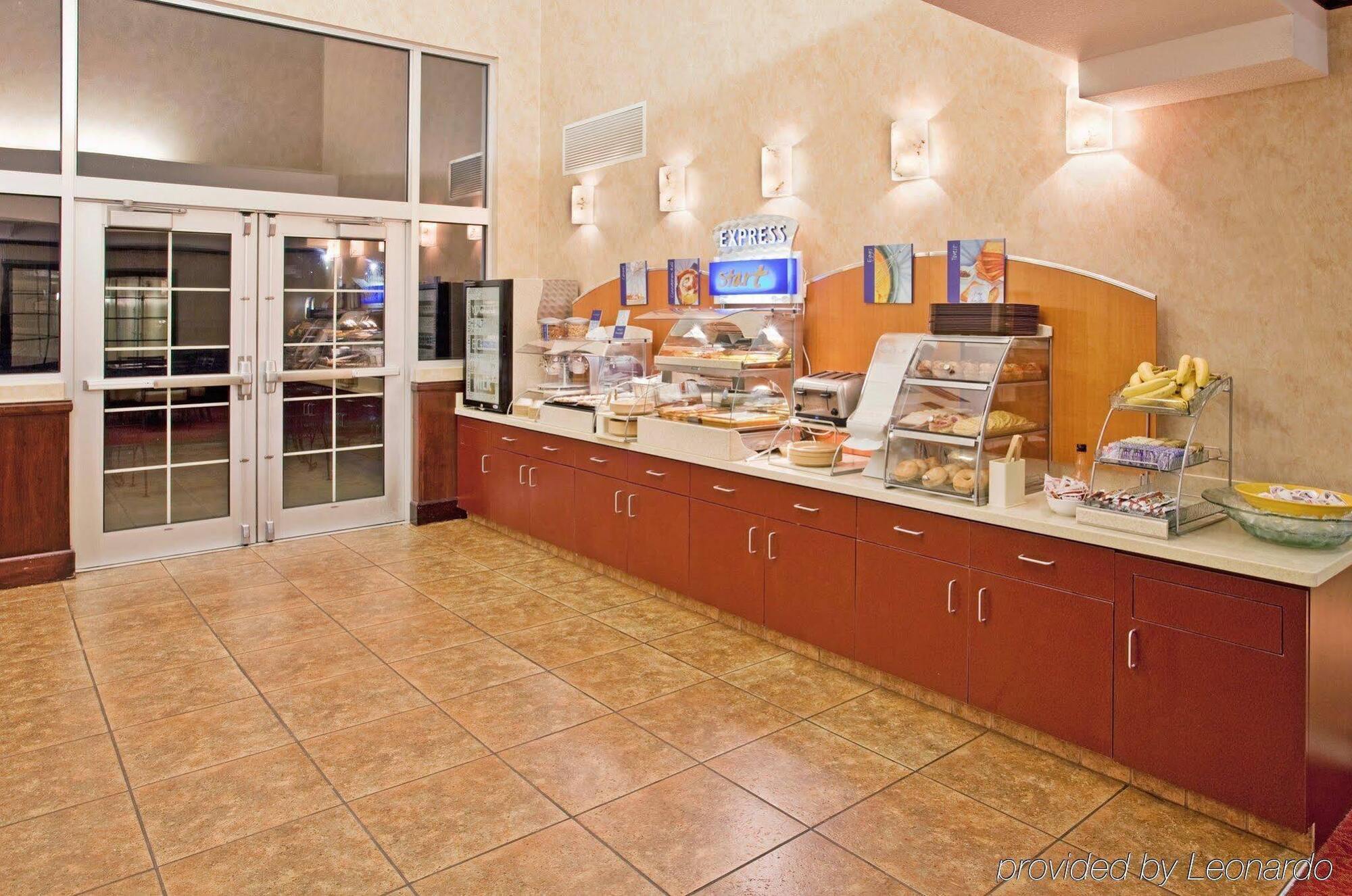 Holiday Inn Express & Suites East Wichita I-35 Andover By Ihg Εξωτερικό φωτογραφία